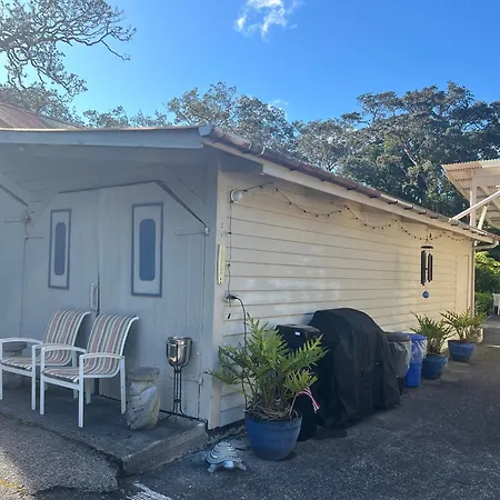 Aloha Junction Bed And Breakfast -Minutes Away From Hawaii Volcanoes National Park-3